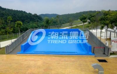 Κίνα Ελκυστική ακραία αθλητική διασκέδαση γύρου νερού σερφ Flowrider 21.7m * 13.4m για το πάρκο νερού προς πώληση