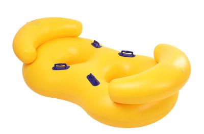 中国 Inflatable Tube PVC Slide Water Park Accessories Weather Resistance 販売のため