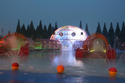 China Equipamento exterior do campo de jogos do labirinto do caranguejo do divertimento, jogo do Aqua do parque da água grande à venda
