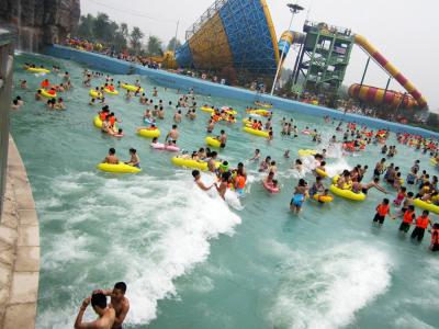 China Water Park Wave Pool Equipment, Waterpark Wave Machine For Kids / Adults for sale