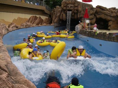 China Swimming Pool Equipment Water Park Lazy River For Children / Family Fun Amusement Park for sale