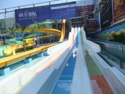 Chine Équipement d'intérieur d'Adventruous Waterpark de projet de parc aquatique de l'Indonésie Medan à vendre