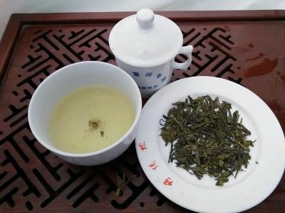 China Fragrance Pure Taste Japanese Sencha Green Tea Leaf With Sparrow Tongue Shaped for sale