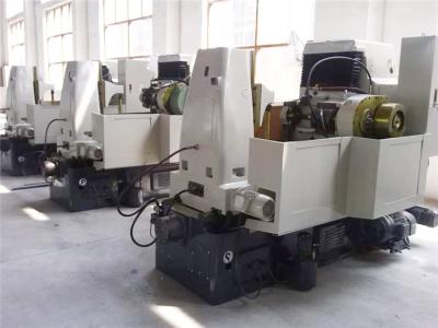 China Fabricantes de la máquina del corte del engranaje del CNC del precio bajo que friesan para hacer el estímulo/derecho/gusano/piñón engranaje de cadena en venta