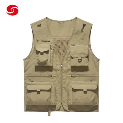 China                                  Custom Khaki Color Multi-Pockets Fishing Vest Hunting Military Vest              à venda
