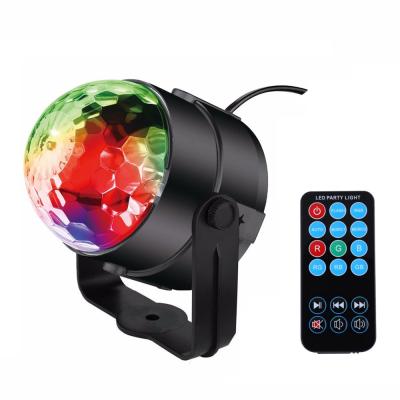 China Luz do diodo emissor de luz da luz 5W Crystal Magic Ball Disco do partido de disco do diodo emissor de luz do RGB DJ à venda