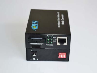 中国 ROHS 100M LFP CATV/ネットワークのための光ファイバー媒体のコンバーター 販売のため