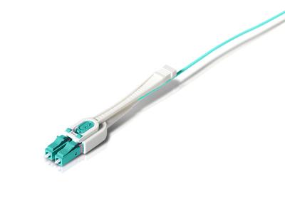 China Cordón de remiendo de vaivén del conector de la polaridad del interruptor de la fibra óptica de alta densidad a dos caras del LC Uniboot en venta