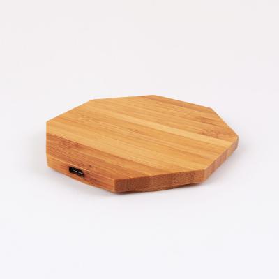 China 110KHZ - 205KHZ Multifunction Wireless Charger 8mm Sensing Bamboo Wooden Color for sale