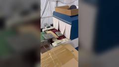 シルバーマットボディ USB Aとタイプcでメモリを合わせて 迅速でカスタマイズできるロゴ