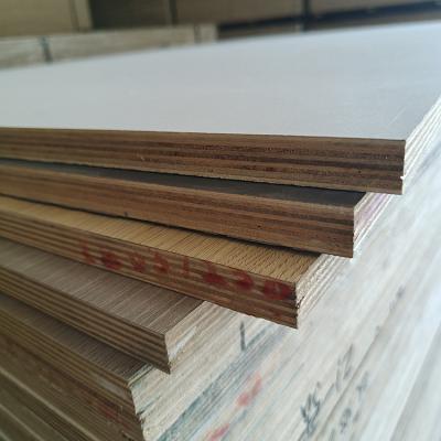 China 4×8 melamine laminated plywood board for sale