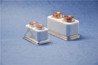 中国 高いアルミナの陶磁器の部品陶磁器90% -金属によってろう付けされる接触器 販売のため