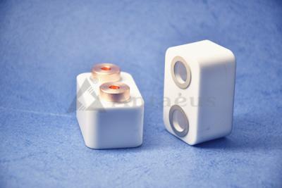 China Ivory Electronic Ceramic Components Al2O3 Alumina Ceramic Brazing To Metal Contactor 3.6-3.9g/Cm3 for sale