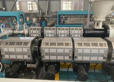 China máquina da extrusora da tubulação do PE do parafuso do abastecimento de gás 120-220kg/h de 63mm única à venda