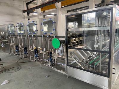China 900BPH máquina de enchimento de 5 galões à venda