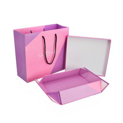China Bespoke Logo CMYK Color Rigid Paper Gift Box , Apparel Packaging Box With Matching Paper Bag for sale