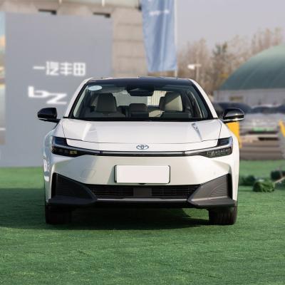 China Cheap New Popular Medium Size Sedan 160km/h New Energy Vehicles Luxury Electric Cars For Adults à venda