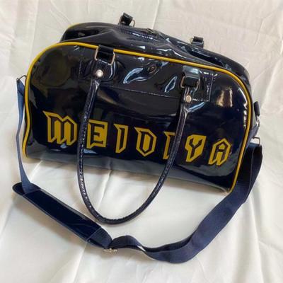 China PVC mirror leather lacquered leather split off shoulder bag travel bag shopping bag gym bag for sale