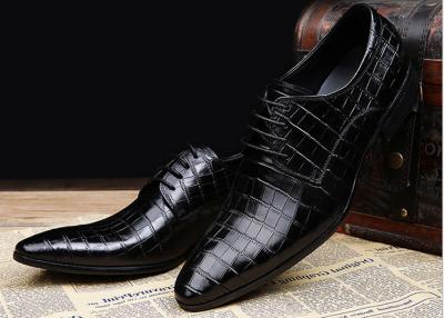 China Embossing Diseño de los hombres Patente de piel de vestido zapatos Negro de encaje hasta el vestido de zapatos en venta