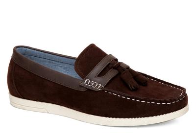 China Calçados de uso casual masculino duráveis Tassels Flat Loafer Mens Brown Leather Driving Shoes à venda