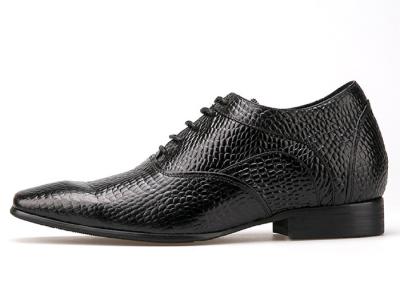 China 7 Cm Negro Talón grueso Vestido de novia de hombre Negro / marrón Zapatos de hombre Patente zapatos de cuero en venta