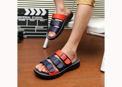 Chine ODM Hommes Chaussons en cuir décontractés Sandals en cuir de vache authentiques Hommes Designer Flip Flops à vendre
