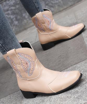 China Western Cowgirl Latest Fashion Trends with Women's Leather Boots and Fashionable for sale