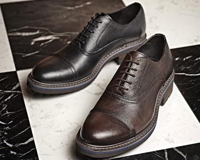 China Calçados de couro masculino tecido calçados de couro elegante Goodyear calçados com duas pontas à venda