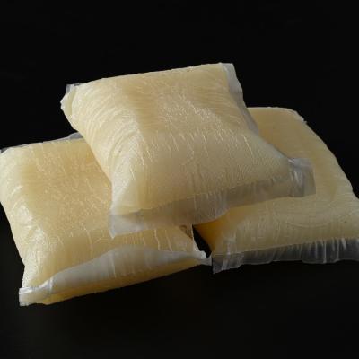 China Milk White Polyolefin Hot Melt Adhesive CAS No. 9009-54-5 Block Pillow Shape for sale