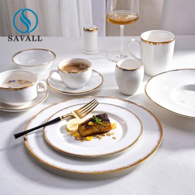 China Golden Rim Round Porcelain Dinnerware Sets Savall HoReCa OEM ODM Available for sale