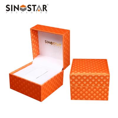 China Leather Watch Storage Organizer with Inside Material of Beig Velvet and Box of 1 en venta