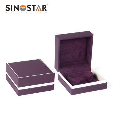 China 1 Piece of Customized Size Plastic Jewelry Box with Velvet Lining à venda