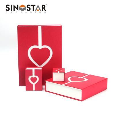 Cina Fancy Paper Gift Box with Coated Paper for Jewelry Storage and Categorization in vendita