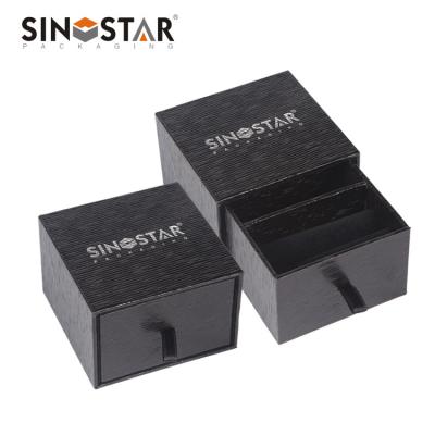 Chine Jewelry Storage Cardboard Jewelry Packaging Box with Carton Box and Attractive Design à vendre