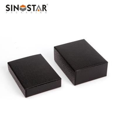 China Velvet Lining Material Decorative Wooden Jewelry Box with Custom for en venta