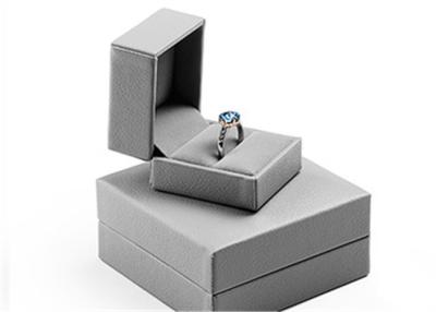 China Hinge Wood Ring Jewelry Box Case Grey Gift Packaging Custom Luxury Handmade for sale