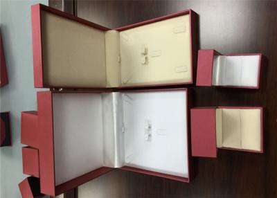 Chine Papier + velours + fait main de luxe fait sur commande en plastique de style élégant de boîte à bijoux à vendre