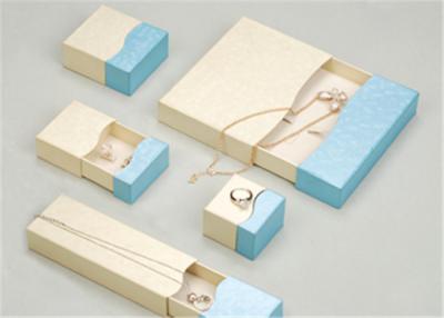 中国 顧客用宝石箱の箱は、リサイクルされた小さいボール紙のギフト用の箱を空想します 販売のため