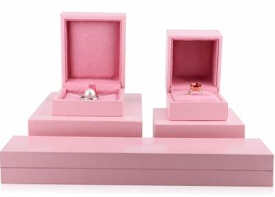 China Bens de madeira cor-de-rosa elegantes do caso do anel da guarda-joias para o presente da apresentação à venda