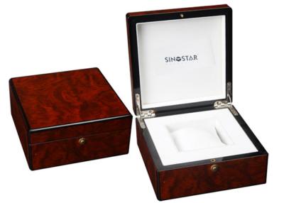 China Caja de almacenamiento de reloj de madera de Paiting del alto lustre, caja de presentación de madera de lujo del reloj en venta