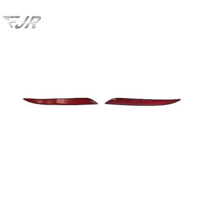 China Suitable For Tesla Y-Type 2019-2022 Rear Bumper Reflective Lamp 1495818-00-C 1495817-00-C for sale