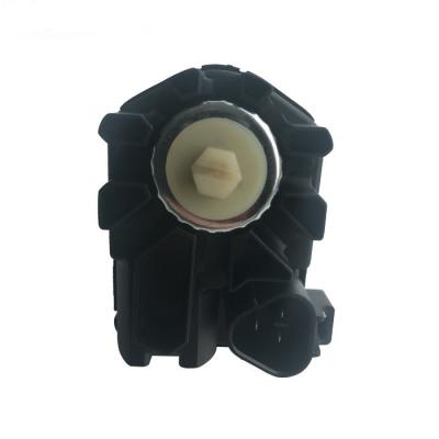 China Auto Leveling Motor Headlight For Toyota External Installation for sale