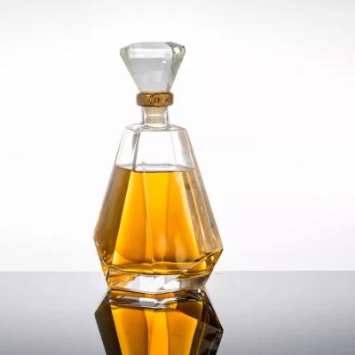 Chine Vodka Brandy givré bouteille en verre de vin vide unique 750 ml 187 ml avec bouchon à vendre