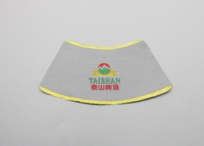China Hiwin Manufacturer Offer Customized Printing Wine Label Sticker Self-Adhesive Roll Labels for sale