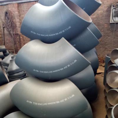 China Instalaciones de tuberías de acero de Asme B16.9 Astm A234 Wpb del codo de 90 grados de carbono Sch40 en venta