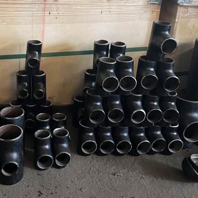 China Carbon Steel Elbow  Threaded Connection 90° 45° 180° Butt Weld Models ISO Certified for sale
