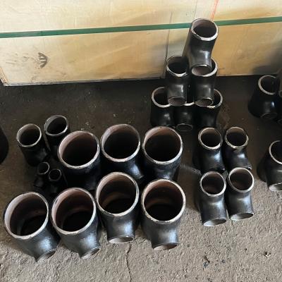 China Galvanized ASME Carbon Steel Pipe Fittings for Chemical Handling with ASME Standard for sale