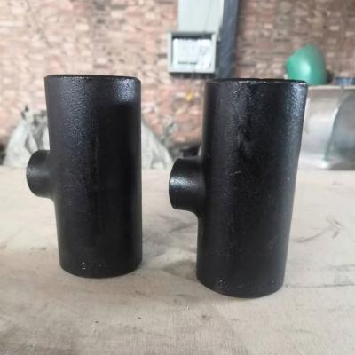 China ASTM A234 Carbon Steel Tees Black WPB Butt Welding 2 Inch Black Pipe Tee for sale