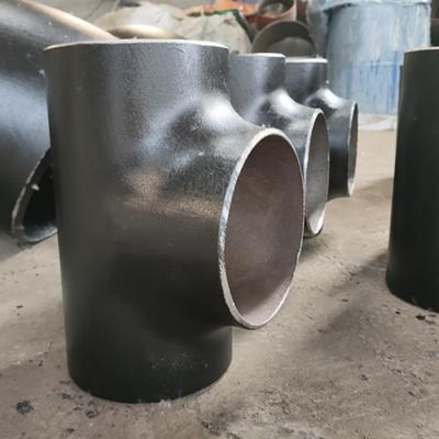 China Sch80 STD A53 Seamless Pipe Tee But Welded A234 WPB Pipe Fittings Carbon Steel for sale
