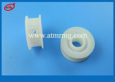 China Hitachi ATM Machine Parts White Plastic 22 Teeth Roller Gear 4P008868-001 for sale